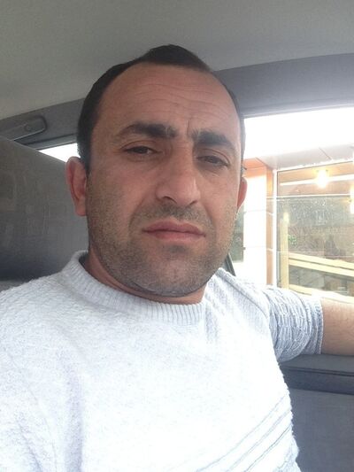  ,   Vlad, 43 ,  