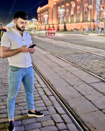  ,   Kerim, 26 ,   ,   