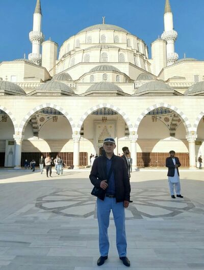  ,   Ulan, 42 ,     , c 