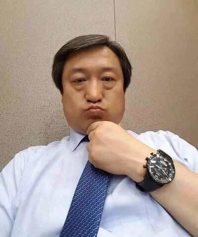  Soho,   Albert, 48 ,   ,   , c 