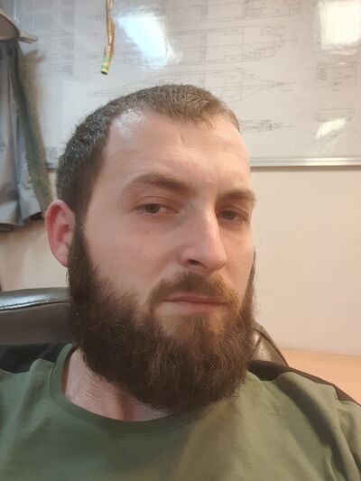  ,   Maksym, 31 ,   ,   