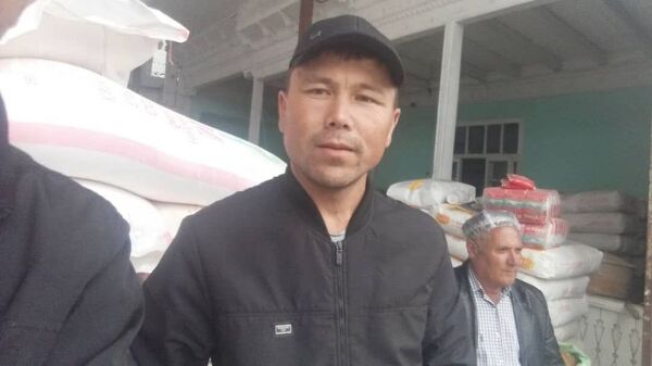  ,   Farhat, 33 ,   ,   