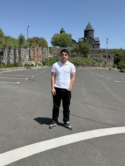  ,   Hayk, 19 ,   ,   