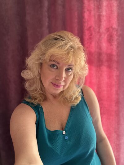  ,   LaRisa, 65 ,     , c 