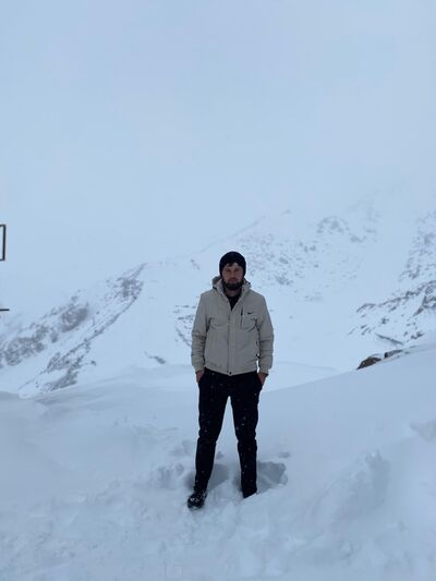  ,   Azamat, 32 ,   c 