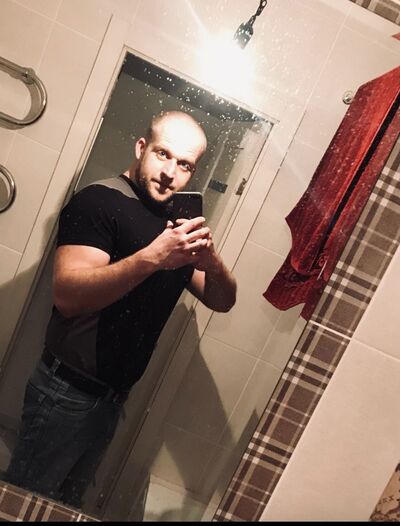  --,   , 33 ,   c 
