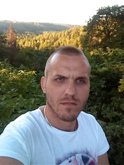  ,   Uldis, 37 ,   ,   , c 