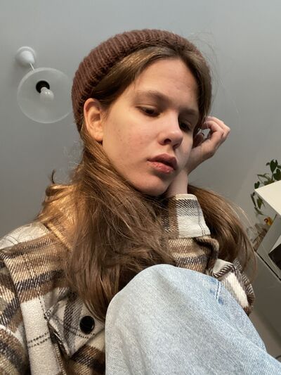  -,   , 22 ,  
