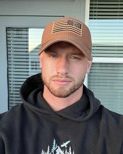  ,   Micheal, 25 ,   ,   