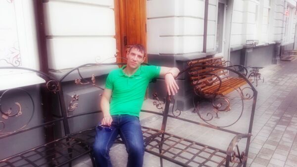  ,   Anton, 42 ,     , c , 