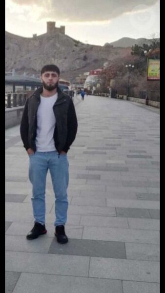  ,   Emrah, 30 ,     , c 