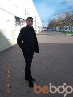   ,   Hesher, 38 ,   