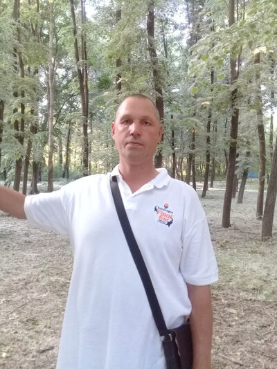 ,   Seryi, 42 ,   ,   , c 