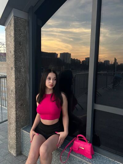  -,   , 33 ,     , c 