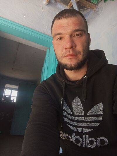  ,   Valera, 26 ,   ,   