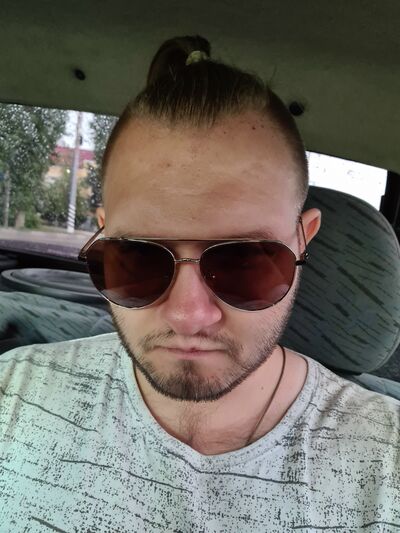  ,   Anton, 27 ,   ,   , c 