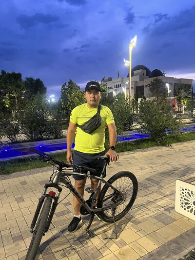  ,   Maks, 35 ,   ,   