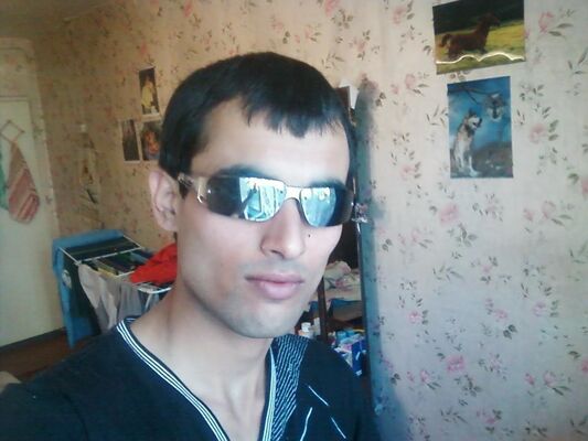  ,   Sanjar, 34 ,   