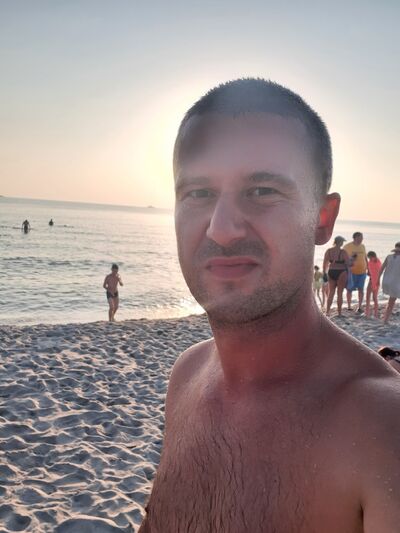 ,   Ivan, 39 ,     , c 