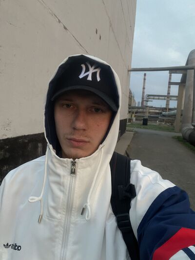  ,   Sergey, 28 ,   ,   