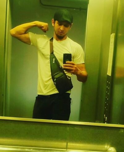  -,   Akbar, 27 ,   ,   