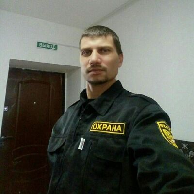  ,   Andrej, 45 ,   