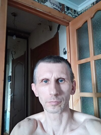  ,   Vlad, 42 ,   ,   , c , 