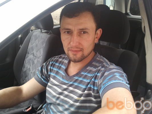  1976248  Hamik, 47 ,    