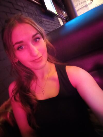  ,   Anna, 28 ,   ,   