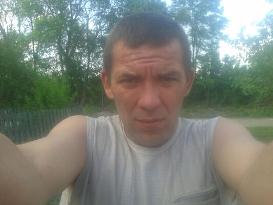  ,   Petia, 46 ,     , c 