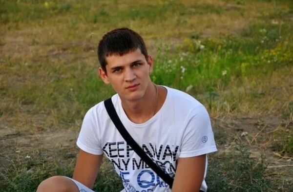  ,   Murotjon, 37 ,   ,   , c 