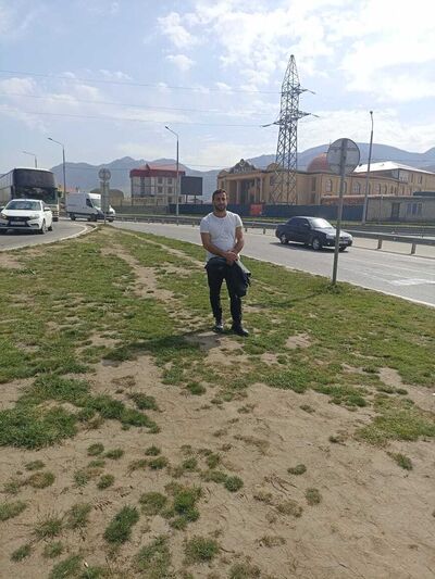  ,   Rufat, 33 ,   ,   