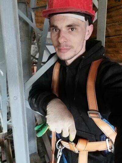  -,   , 33 ,     , c 