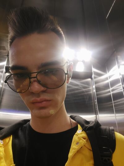  --,   , 21 ,     , c 