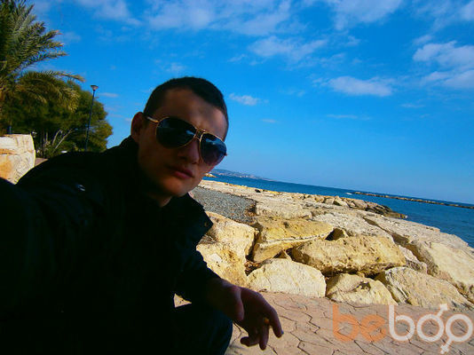  ,   Mykola, 32 ,   ,   , c 