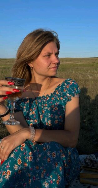  ,   Kristina, 22 ,   ,   