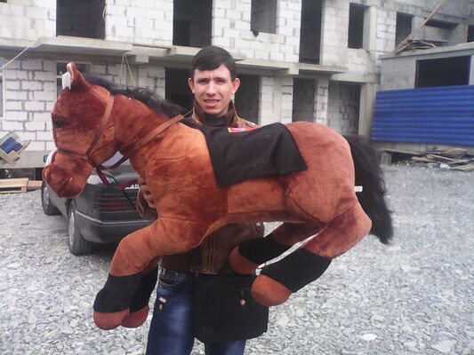  ,   Pavel, 40 ,   ,   , c 