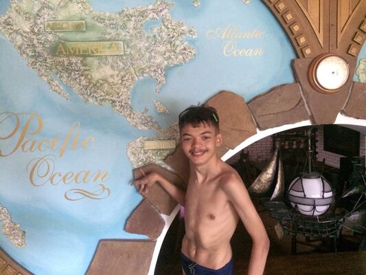  ,   Denisik, 28 ,   