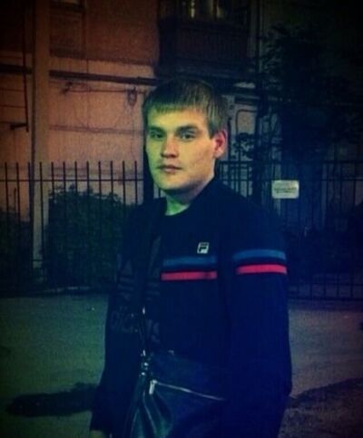  ,   Denis, 39 ,   ,   