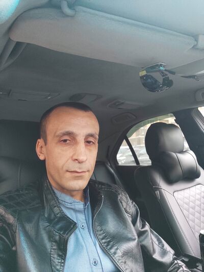  ,   Gera, 37 ,   ,   