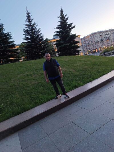   ,   Ali, 39 ,   ,   