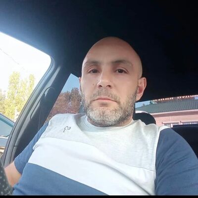   ,   Adam, 41 ,   ,   