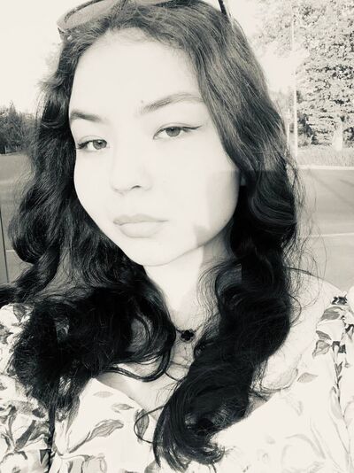  ,   Lina, 21 ,   