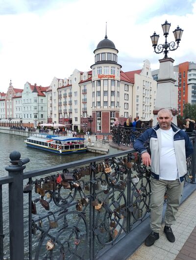  ,   Rauf, 46 ,   ,   