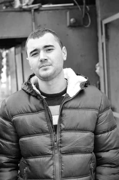  ,   John_doe, 37 ,   ,   , c 