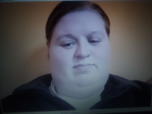  -,   Lena, 39 ,   