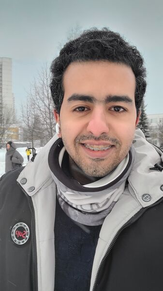  ,   Mohamed, 33 ,   c 