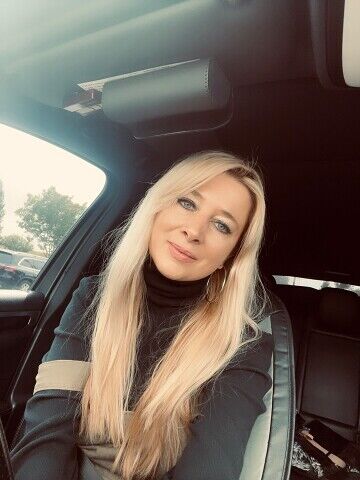  ,   Liliya, 100 ,   ,   