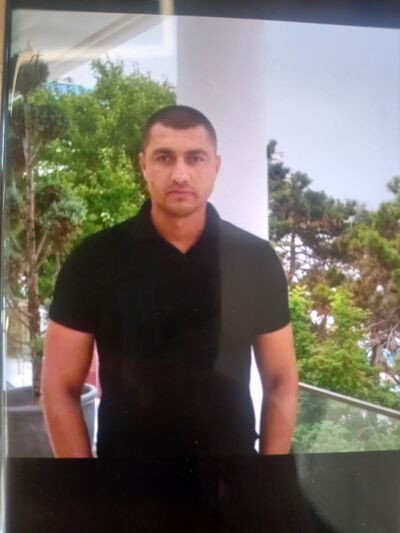  ,   Igor, 40 ,   ,   