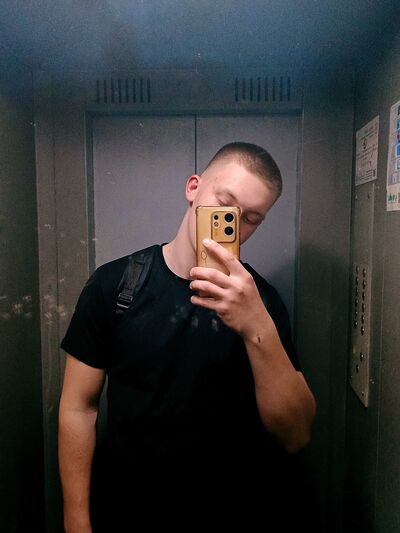  ,   Slava, 18 ,   ,   
